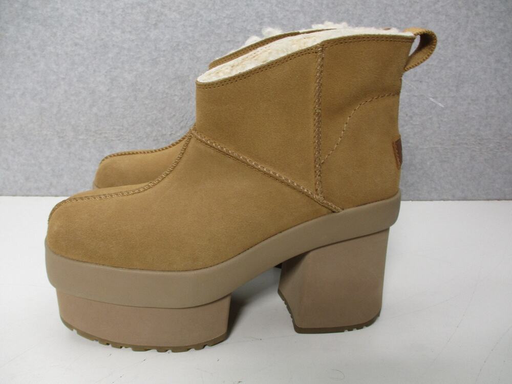 UGG New Heights Mini Platform Suede Boots Womens Sz 9 Chestnut Brown